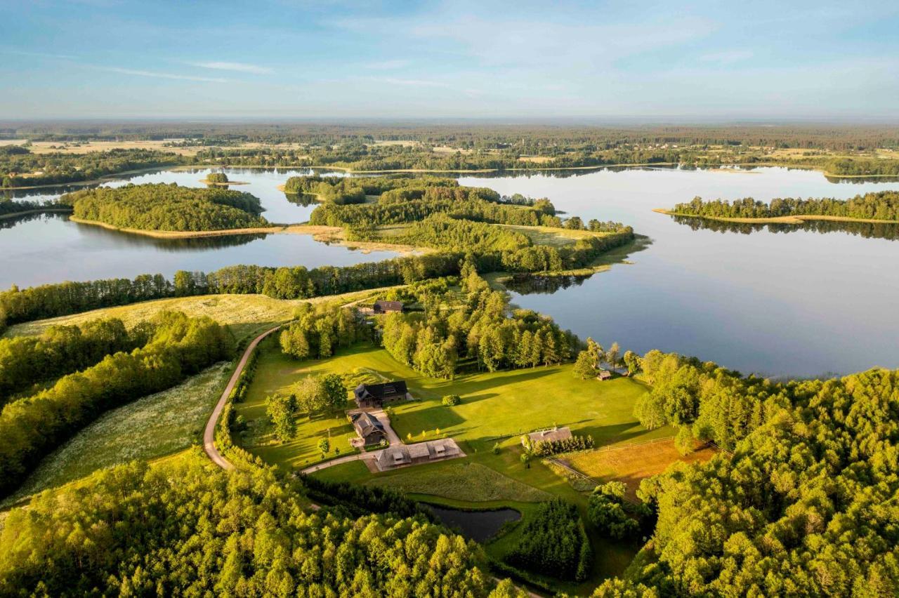 Kuliniai By Stirniai Lake Moletai District Exterior photo